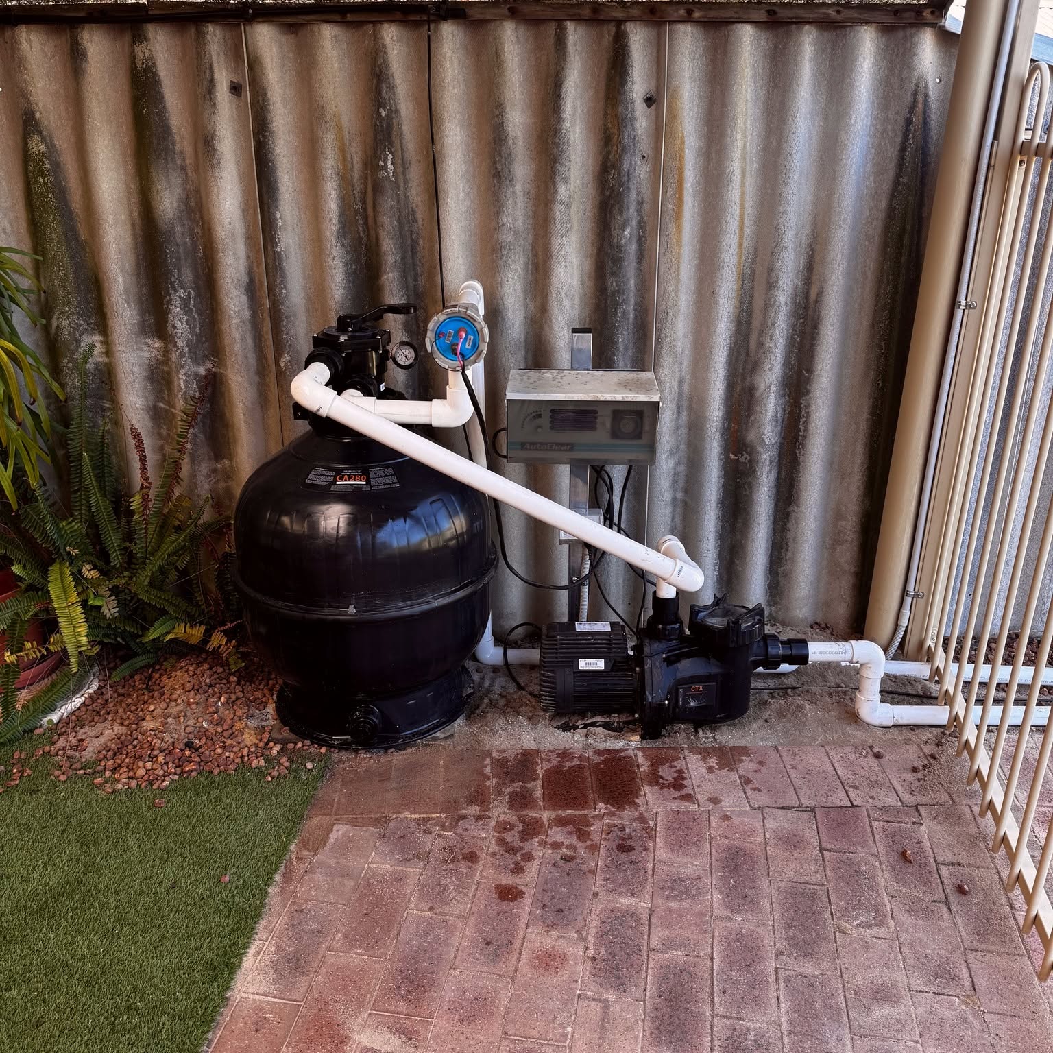 New pool filter install at Heathridge